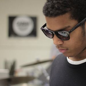 Meet your Posher, Mikhael